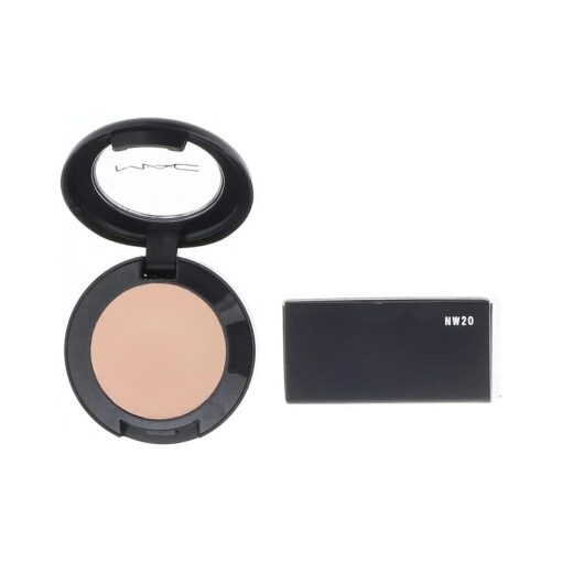 0.24 Oz MAC Studio Finish Finish Concealer NW20