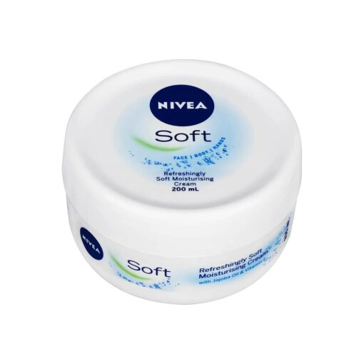 Nivea Soft Refreshingly Soft Moisturizing Cream 200 Ml