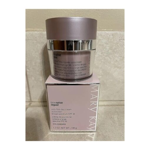 Mary Kay TimeWise Repair Volu-Firm Day Cream Sunscreen Broad Spectrum SPF 30 1.7 oz .