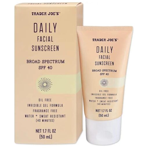 Trader Joe 's Daily Facial Sunscreen Broad Spectrum SPF 40 Oil Free Invisible Gel Formula Fragrance Free Water Sweat Resistant, 1.70 Fl Oz ( Pack of 1 )