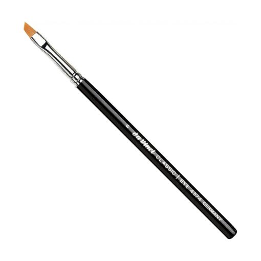 Eyeshadow Applicator in white - for area and detail work with powder & cream eyeshadow